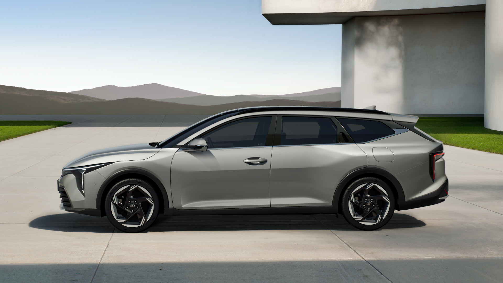 Kia K4