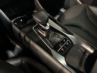 MG HS PHEV Luxury 360° GPS Pvärm Elbaklucka Skinn SoV MOMS – bild 20