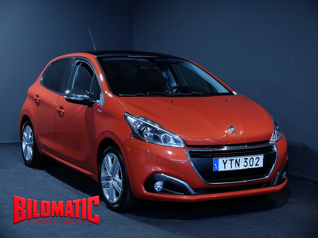 Peugeot 208 5-dörrar 1.2 PT82 Style Panorama