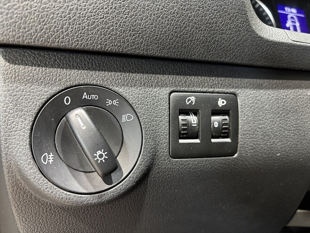 Volkswagen Caddy Maxi Van 2.0 TDI BlueMotion Drag Värmare Verkstadsinredning