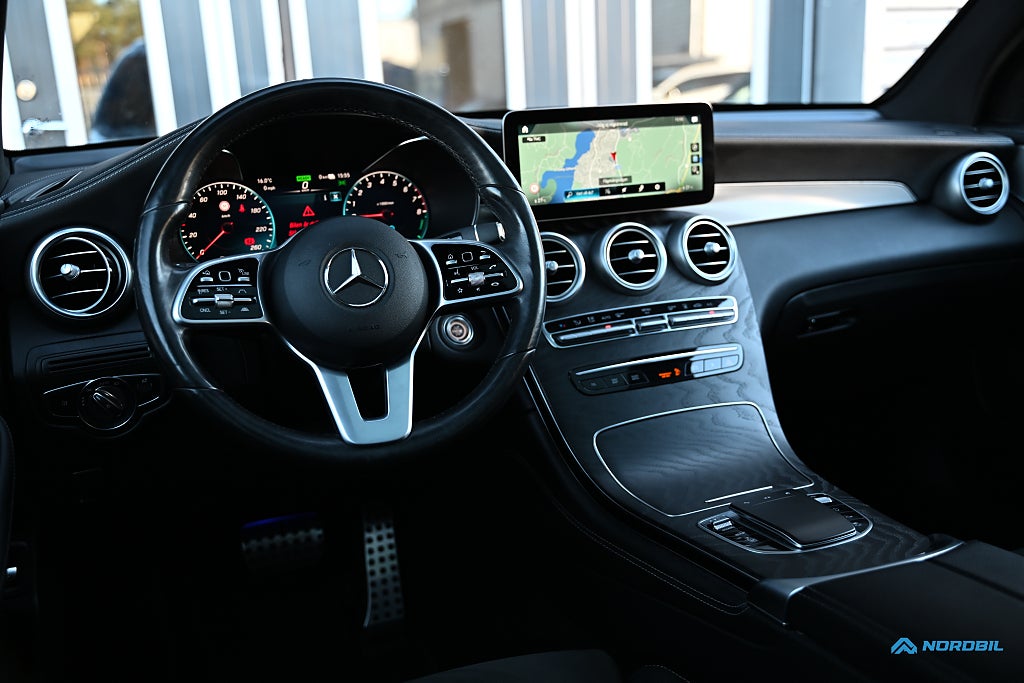Mercedes-Benz GLC300 e