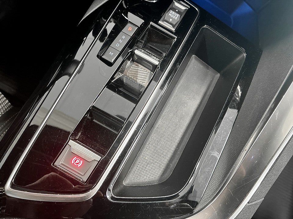 Bild på Peugeot 5008 GT 1.2 PT 130hk Aut 7-SITS 360-KAMERA CARPLAY