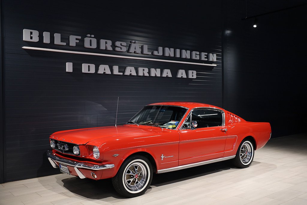 Ford Mustang Fastback 4.7 V8 Cruise-O-Matic