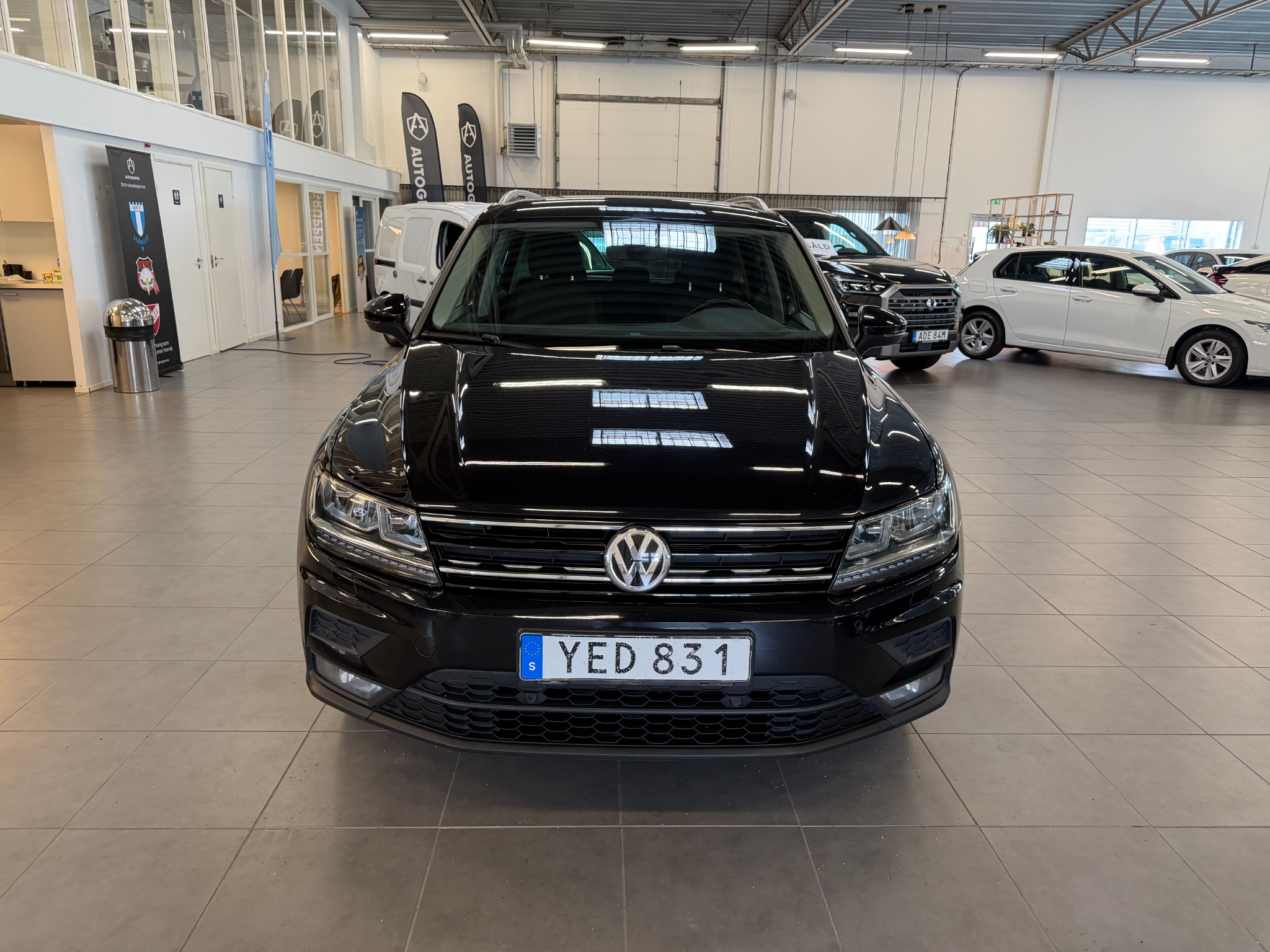 Volkswagen Tiguan 1.4 TSI 4Motion Base 2018, bild 2/45