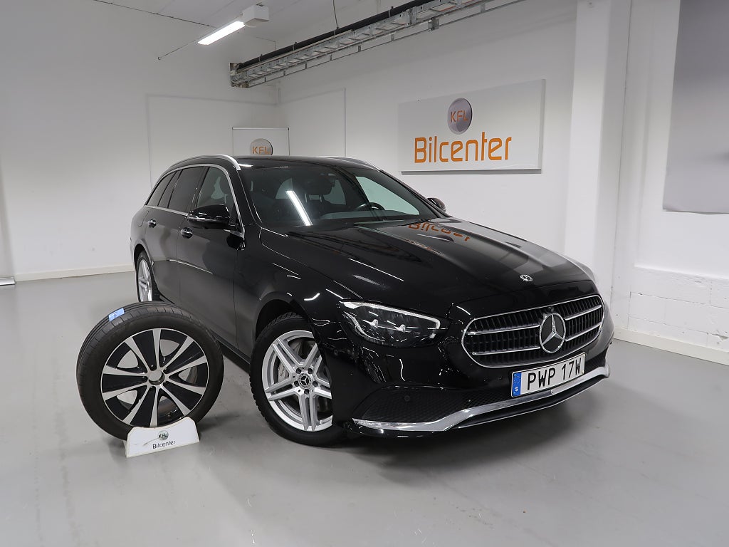 Mercedes-Benz E *JANUARIREA* T de 4MATIC V-Däck ingår 360°-Drag-Navi-Vä
