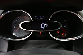 Halvkombi Renault Clio 16 av 23