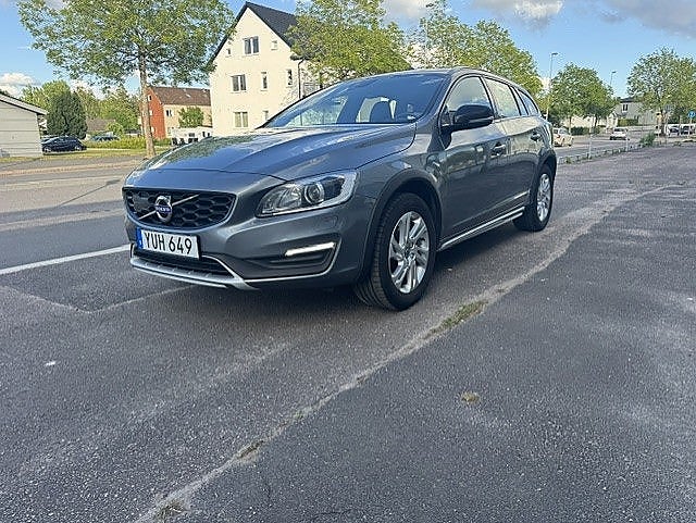 Volvo V60 Cross Country D4 AWD Geartronic Classic, Momentum Euro 6