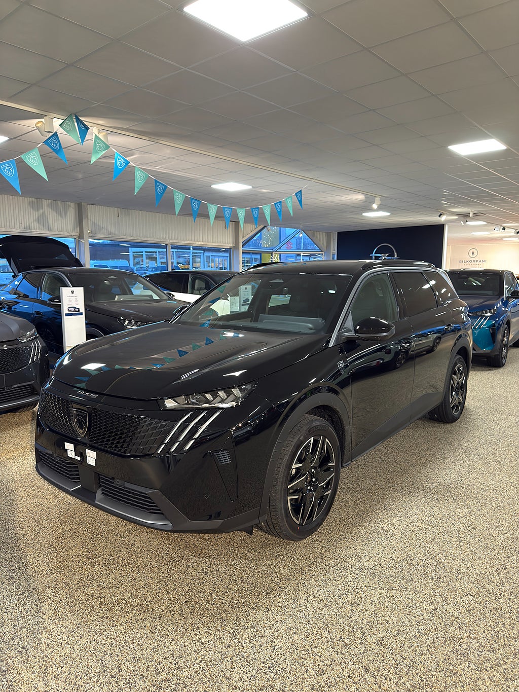 Peugeot 5008 GT Hybrid Privatleasing 3999 kr/mån 7-sitsig Omgående leverans!