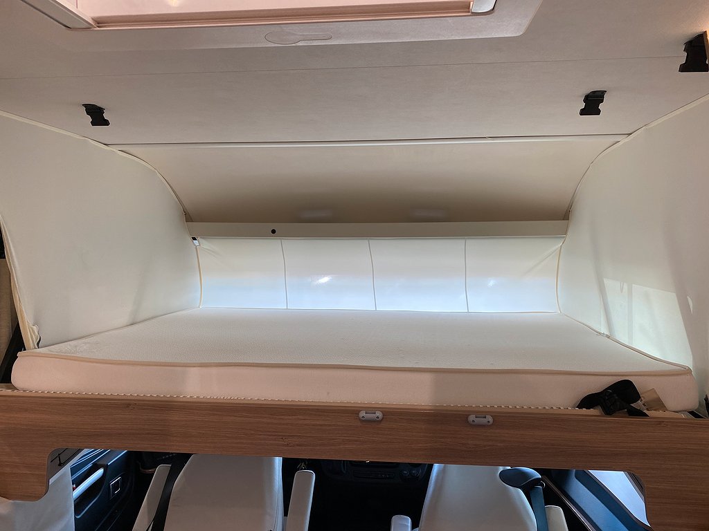 Pilote G 740 Evidence / AC / Solcell / Litium / Täthetsgaran - Pilote