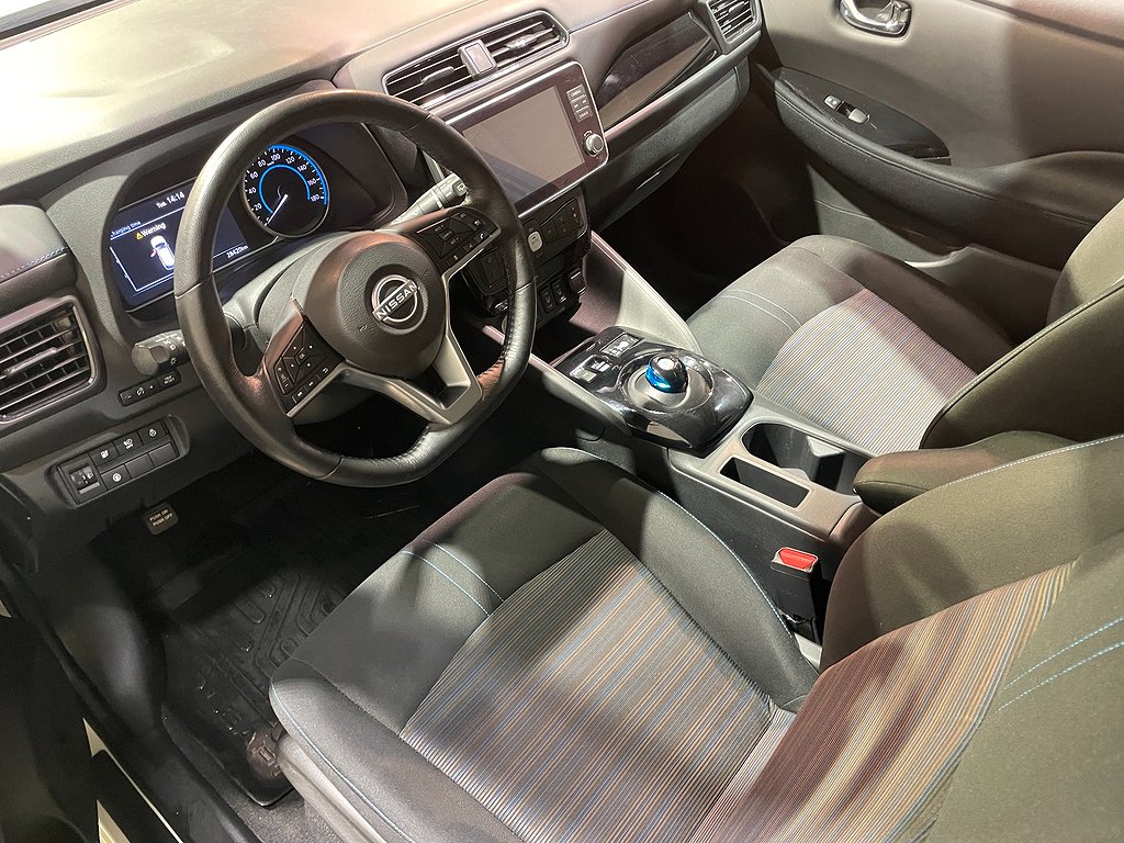 Nissan Leaf 150hk 40 KWh N-Connecta | RE-LEASING 3299kr/mån 2022