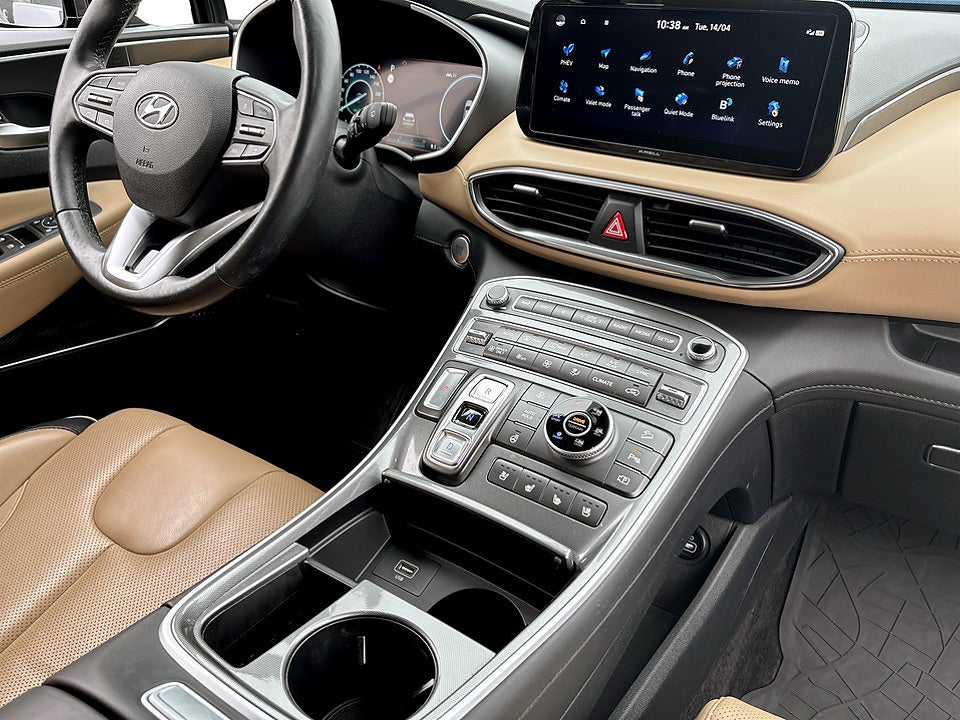 Bild på Hyundai Santa Fe Advanced PHEV 265hk Aut 4WD 7-SITS PANO B-KAMERA