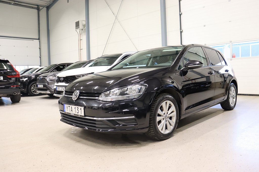 Volkswagen Golf 5-dörrar 1.0 TSI Base P-Sensorer 110hk