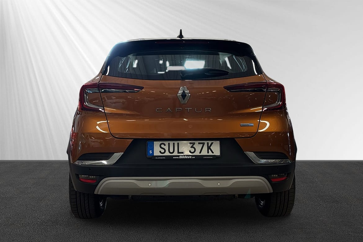 Renault Captur PHEV 160 Intens A 2021, kuva 2/10