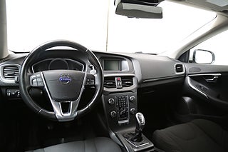 Halvkombi Volvo V40 10 av 23