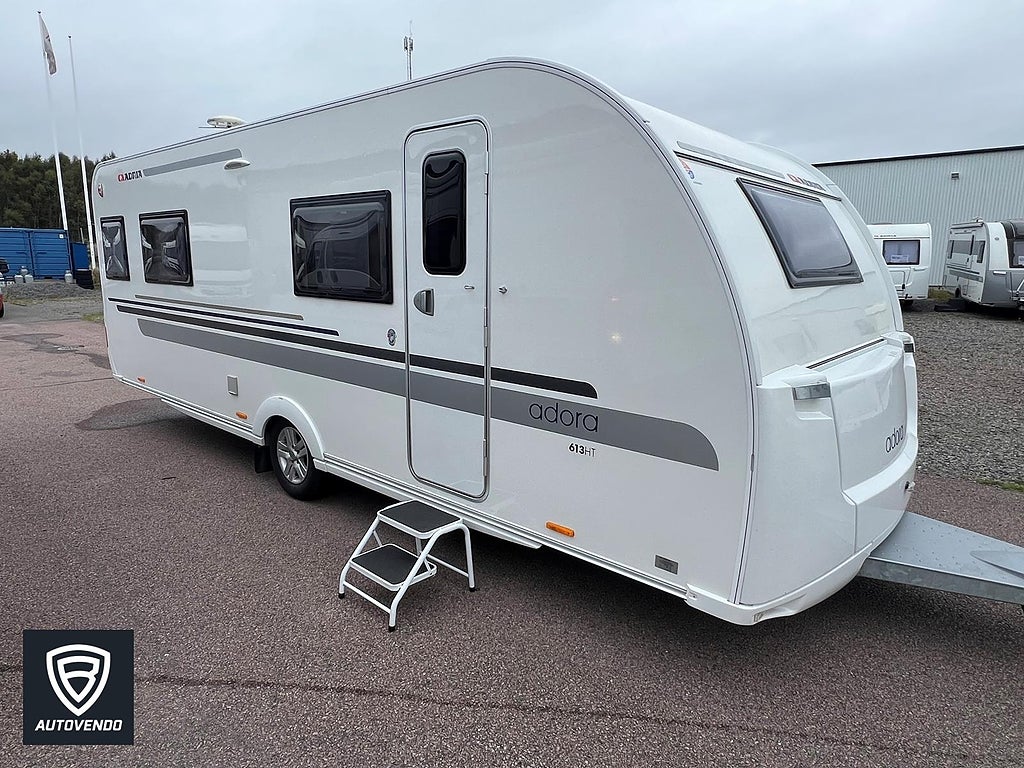 Adria Adora 613 HT 613 HT *Frontkök