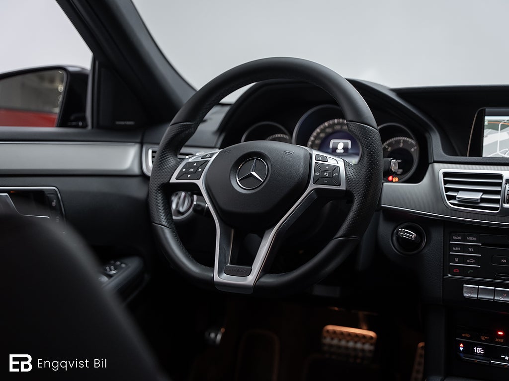 Mercedes-Benz E220 2016 - miniatyr 27