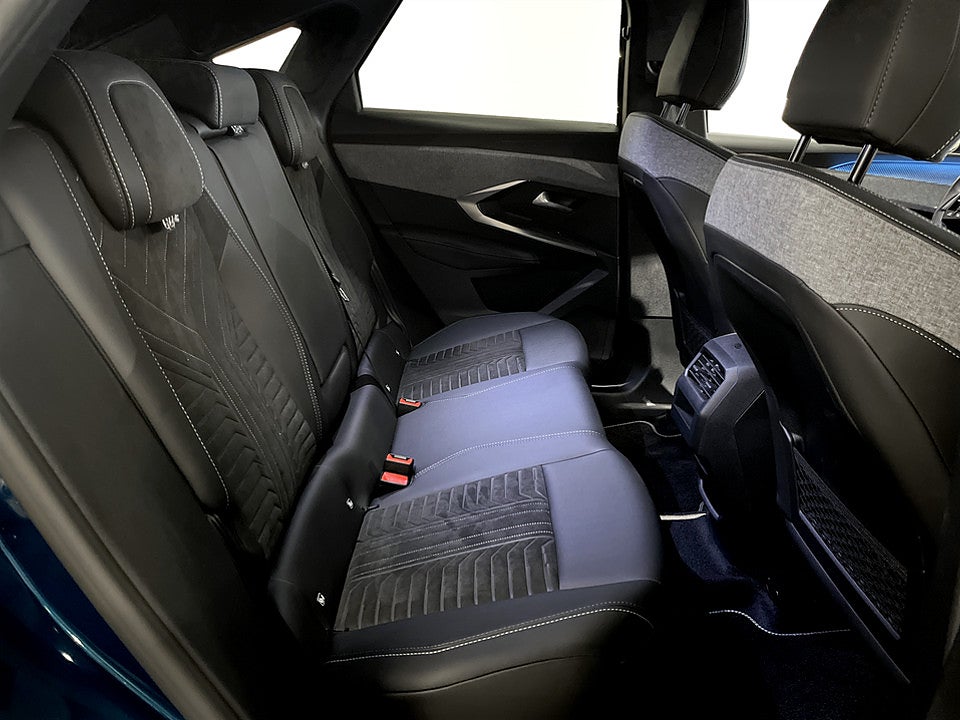 Bild på Peugeot 3008 GT Hybrid 145hk Aut B-KAMERA CARPLAY