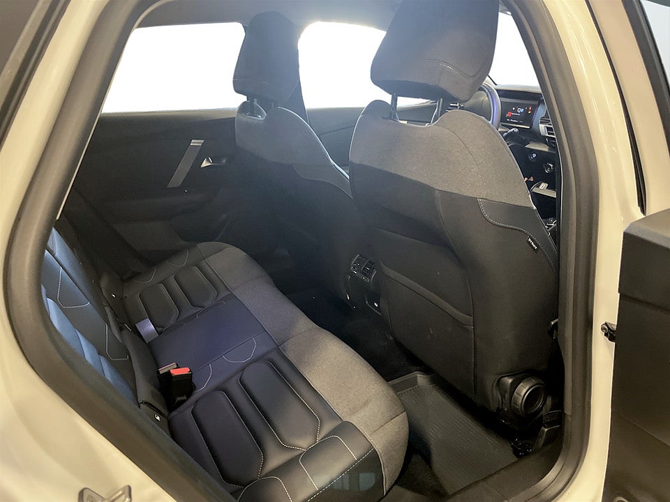 Bild på Citroën C4 Shine 1.2 PT 130hk Aut KAMPANJRÄNTA 3,99%