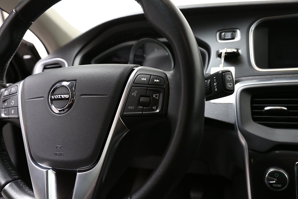 Volvo V40 Cross Country D3 150hk Business Advanced Kamera VOC 2018