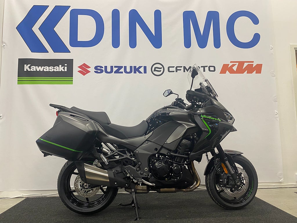 Kawasaki Versys 1100 Tourer "Fabriksny hoj för omgående leverans"
