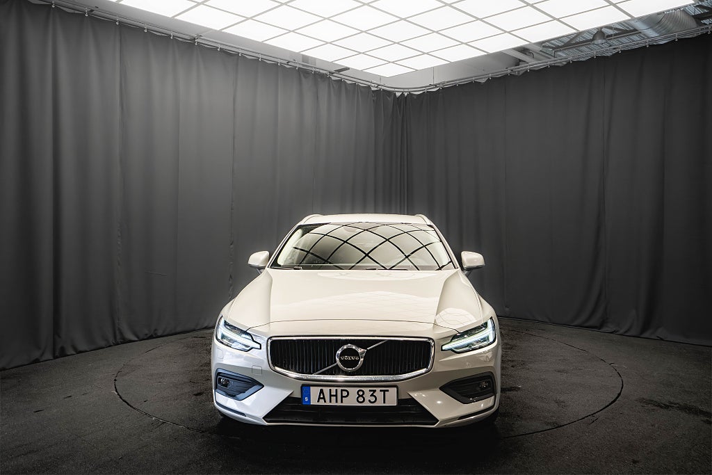 Volvo V60 B4 DRAG KAMERA D-VÄRMARE KEYLESS 1-ÄGARE MOMS 197hk