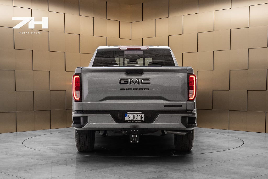 GMC Sierra 1500 Crew Cab 3L Duramax / 360° / BOSE® / Adapt.Farthål