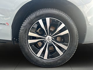 Volvo XC60 T6 Plug-In AWD MOMS BKamera Pano Navi Värmare S&V-däck – bild 14