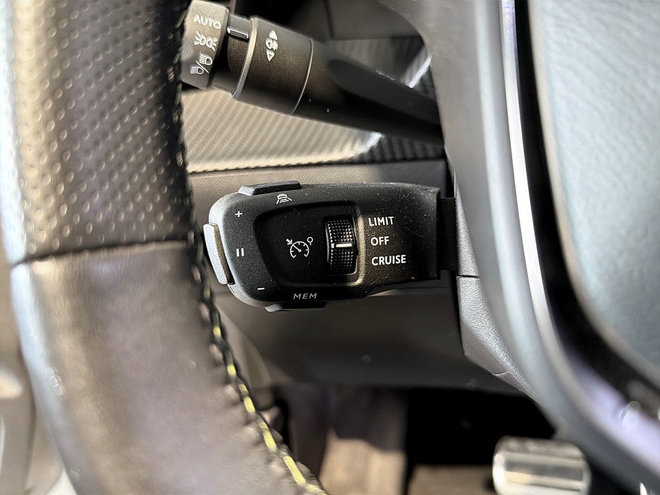 Bild på Peugeot E-208 GT 50kWh 136hk Aut B-KAMERA CARPLAY NAVI