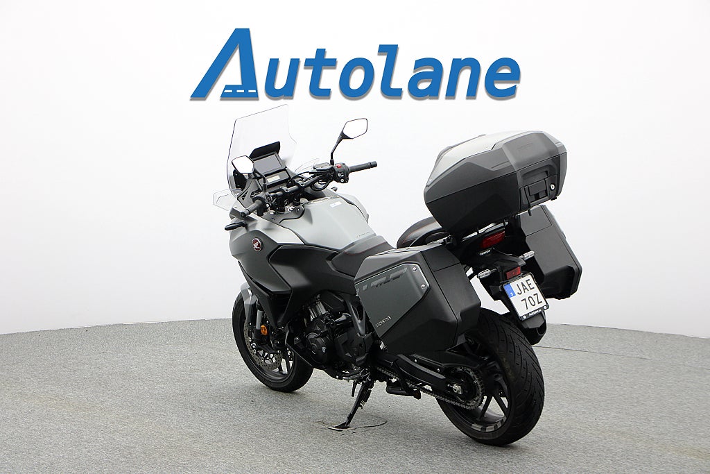 Honda NT 1100A DCT *ABS TFT- Skärm 3 väskor Endast 598 mil