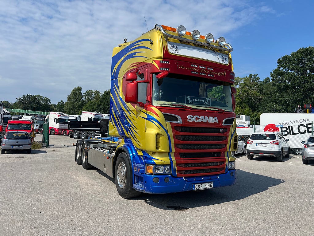 Scania R560 V8 6x4 Tandem, Lastväxlare