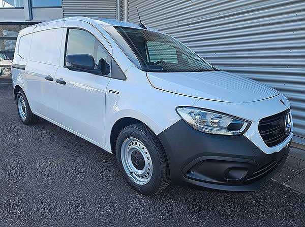 Mercedes-Benz Citan eCitan 112 Skåp L2 4554:- / månad