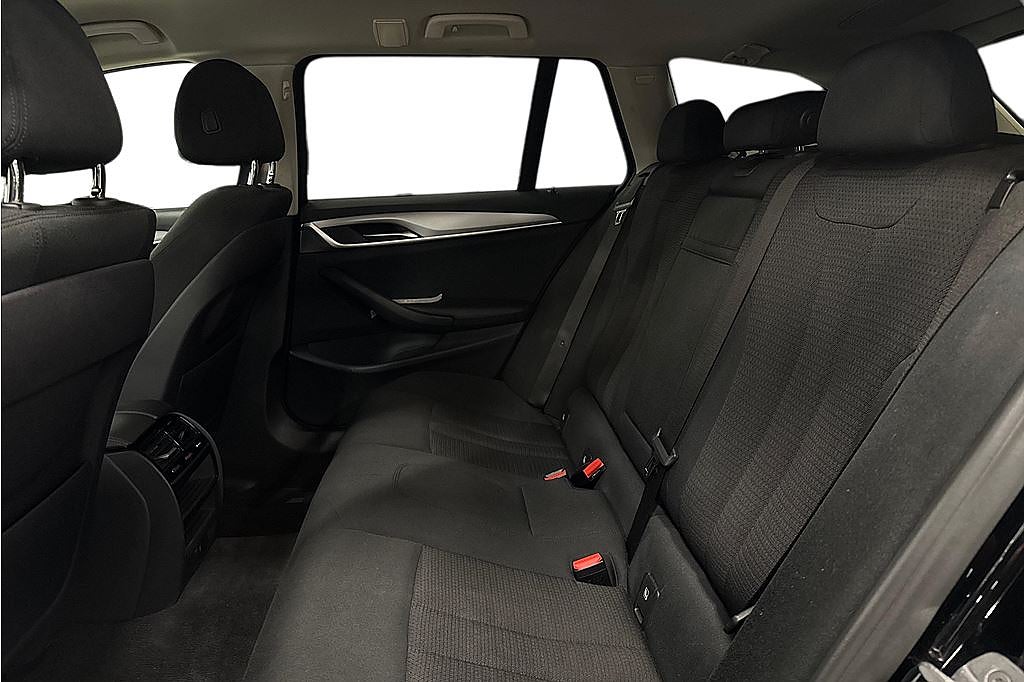 BMW 520 d 190hk, Drag, mörktoning, Fr 2,95% RÄNTA