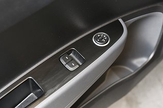 Halvkombi Hyundai i10 10 av 18