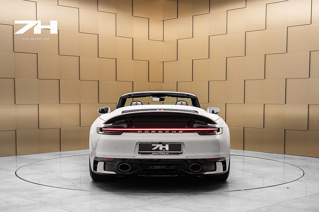 Porsche 911 Carrera S Cab Sport Chrono Sportavgas PASM Kamera
