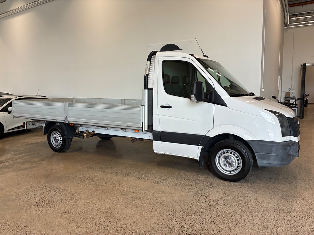 Volkswagen crafter Chassi 35 2.0 TDI Dragvikt 2000kg Lastvikt 1180kg SoV 