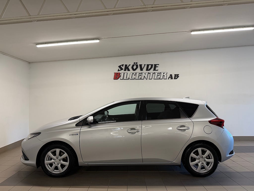 Toyota Auris Hybrid e-CVT Comfort / Intense Edition / Euro 6