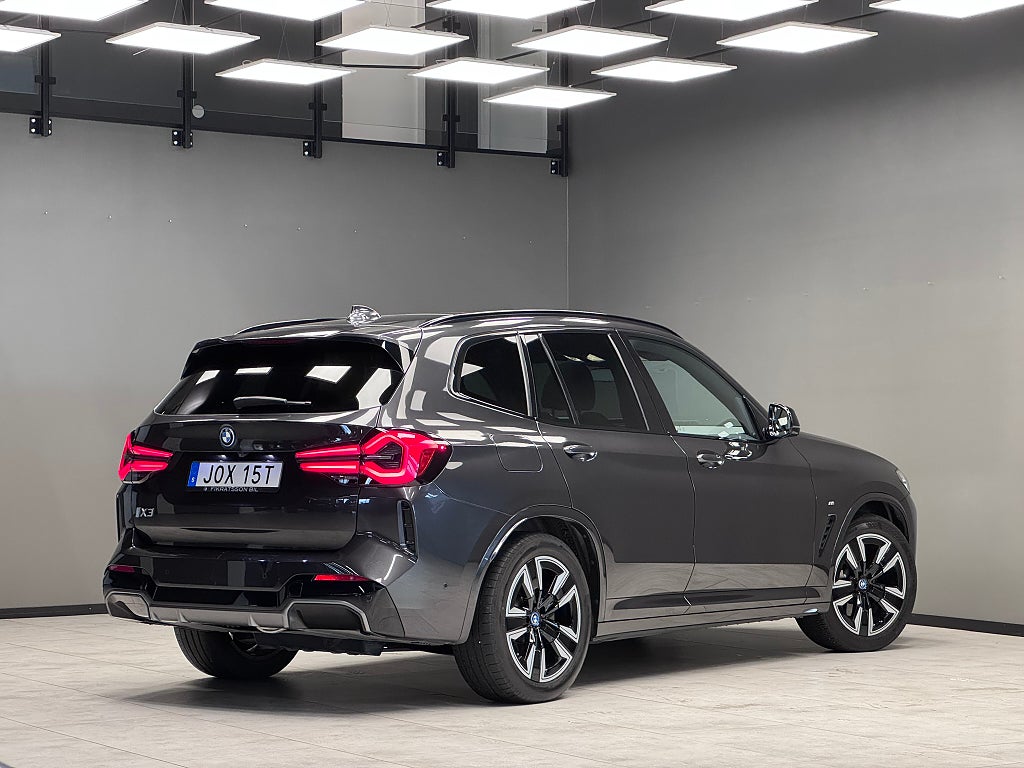 BMW iX3 2022 - miniatyr 2