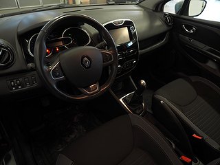 Halvkombi Renault Clio 15 av 19