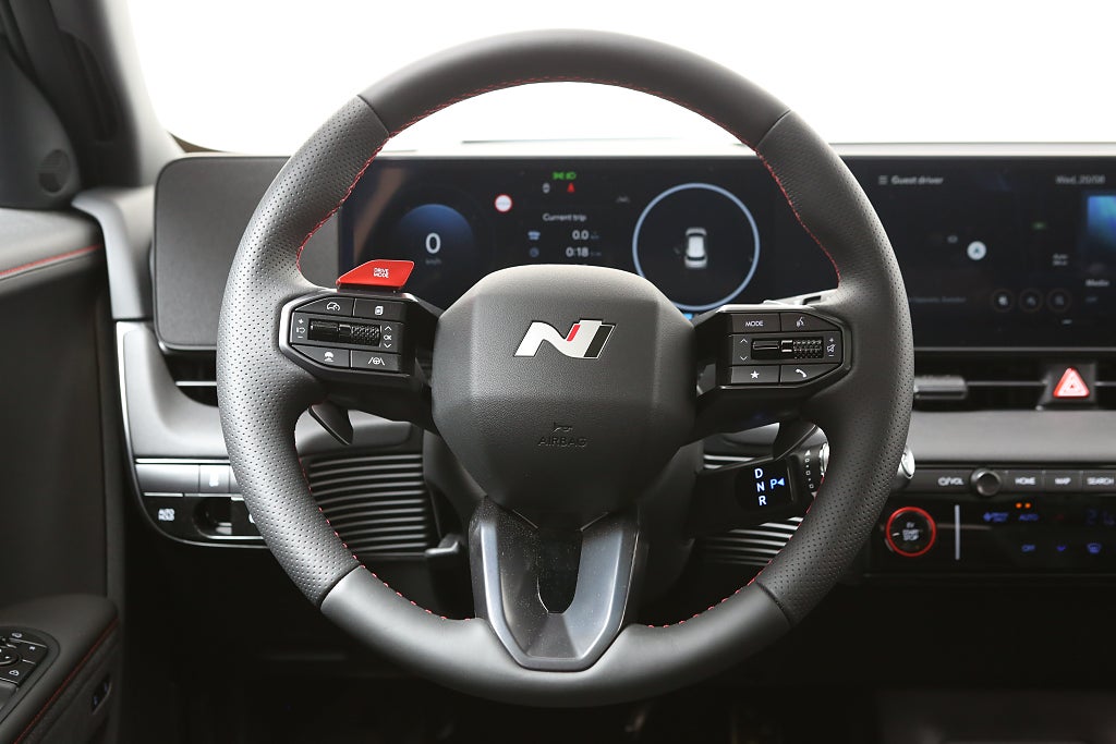 Hyundai IONIQ 5 84 kWh AWD N-Line / Soltak / Tech-paket - Demobil