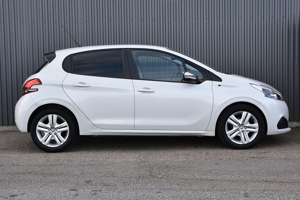 Peugeot 208 2016 - miniatyr 3