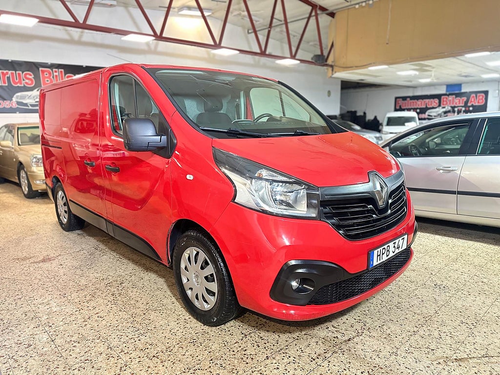 Renault trafic  2.7t 1.6 dCi Ny Besiktigad & Ny Servad 