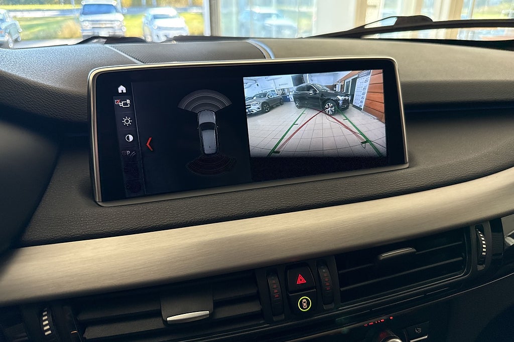 BMW X5 xDrive40e Steptronic M-sport Kamera Värmare Drag Pano miniatyr 8