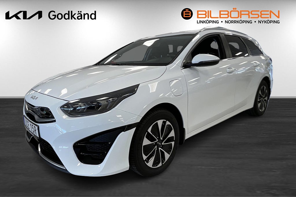 Kia Ceed SW Plug-in Hybrid Action