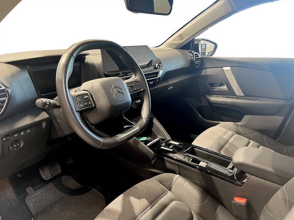 Bild på Citroën C4-X Shine 1.2 PT 130hk Aut B-KAMERA CARPLAY
