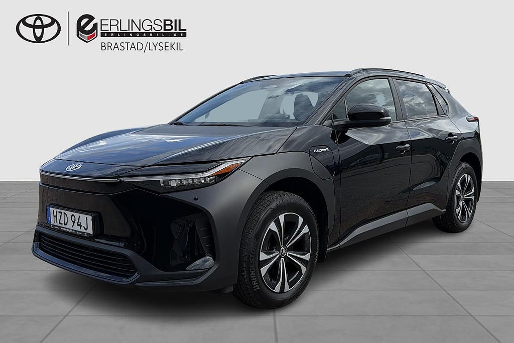Toyota bZ4X 71.4 kWh STYLE V-HJUL MOMSBIL