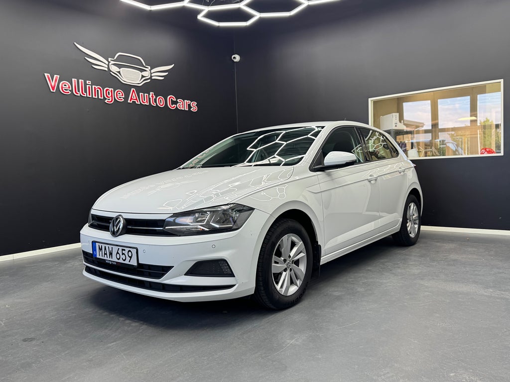 Volkswagen Polo 1.0 TSI Base Automat 