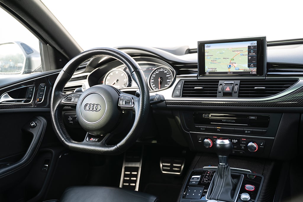 Audi RS6 2016 - miniatyr 31