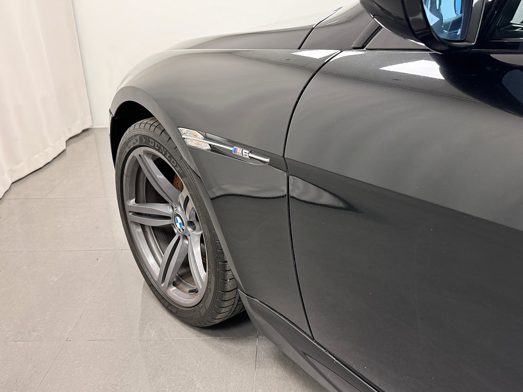 BMW M6 2006 - miniatyr 15