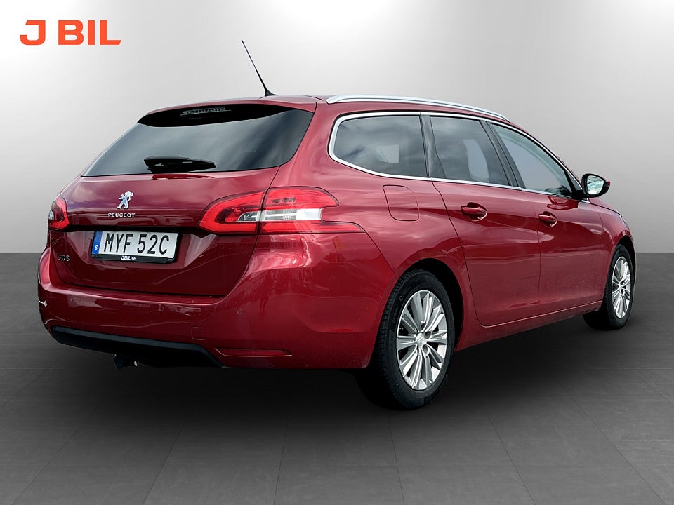 Bild på Peugeot 308 sw Allure 1.2 PT 130hk Aut B-KAMERA CARPLAY DRAG