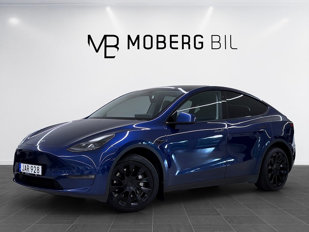 Tesla Model Y Long Range AWD 514hk Pano Drag Läder Navi